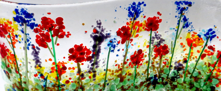 Make a Freestanding Glass Wave with Roxanne Denny