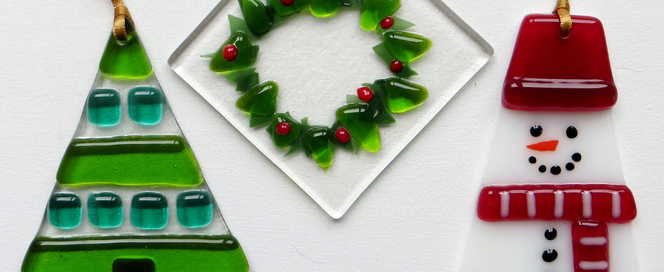 Fused Glass Christmas Decorations with Roxanne Denny